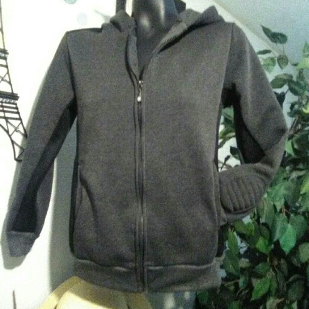 Cute jacket.
